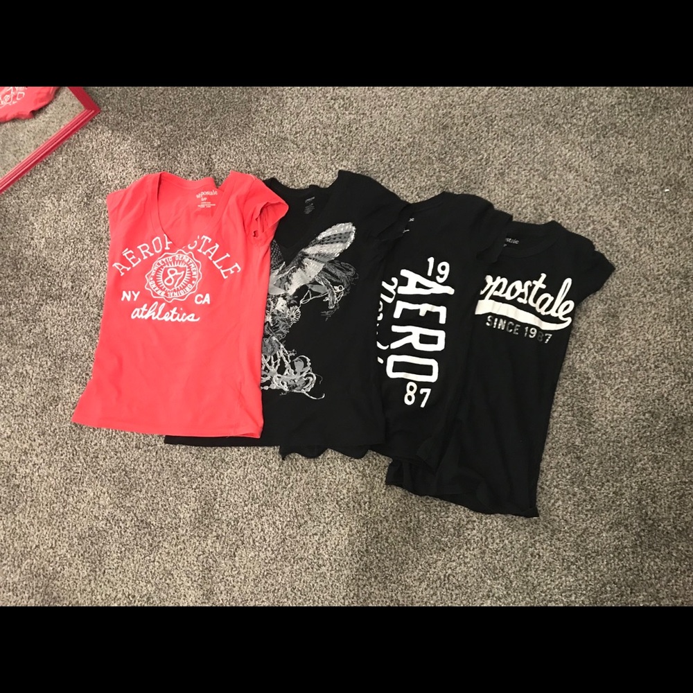 Graphic t-shirts